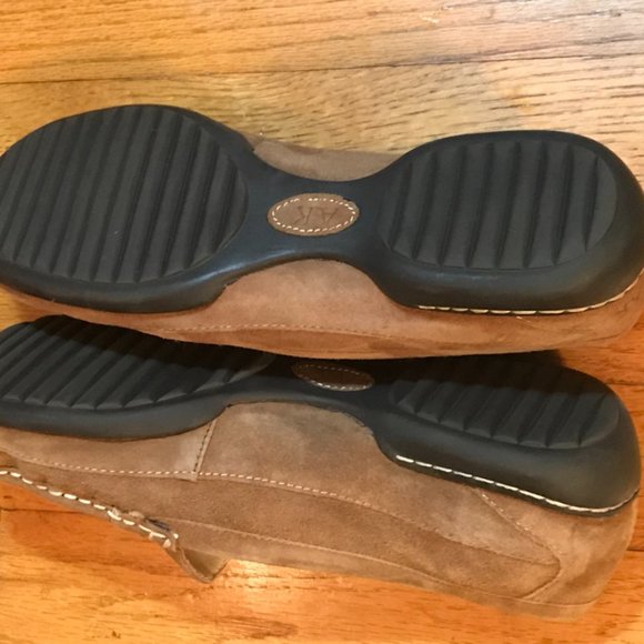 Anne Klein iFlex suede loafers size 7.5 - Picture 7 of 9